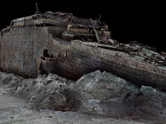 Novas, incríveis e revolucionárias imagens mostram os destroços do Titanic como nunca se viu. A empresa Magellan Ltd., especialista em mapeamento do fundo do mar, fez o primeiro escaneamento digital em tamanho real do navio todo. As imagens mostram toda a dimensão da embarcação, além de revelar detalhes incríveis que foram apenas exibidos de leve em fotos e vídeos feitos no passadoVídeo inédito do Titanic no fundo do mar mostra imagens inéditas do navio