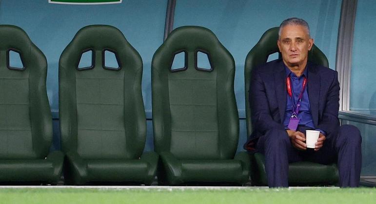 Traumatizado com o fracasso com a Seleção e o desprezo dos clubes europeus, Tite valoriza o Carioca