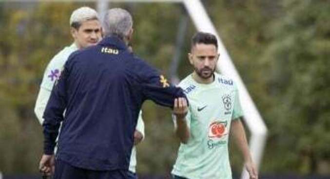 Pura ironia. Tite, que autorizou sua venda do Corinthians, por não ver potencial, o levou à Copa do Mundo