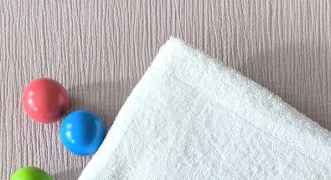 toalha de banho bordada com estampa infantil 