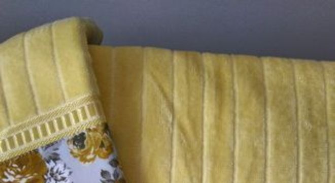 toalha de lavabo - conjunto de toalhas amarela com bordado 