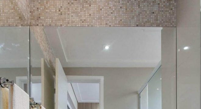 toalha de lavabo - lavabo pequeno com espelho 