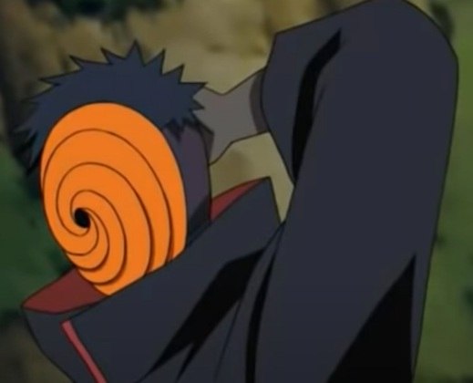 Tobi - Sim, mesmo depois de descobrir que Tobi não é Madara, o personagem seria um sério candidato a vencer Naruto em combate. 