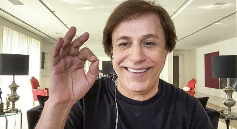 Depois do cinema, "Os Parças", do Tom Cavancate vai virar série