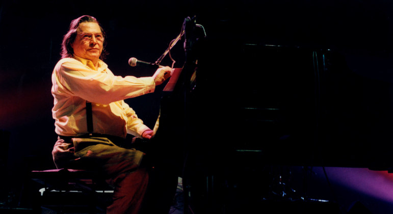 Tom Jobim, em show no Rio de Janeiro em novembro de 1991