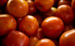 Tradicional vilão do bolso em período com adversidades climáticas, o tomate já ficou 16,06% mais caro nos últimos dias, de acordo com dados do IBGE
