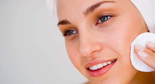 Tônico facial - O que é, para que serve, benefícios e indicações de produtos