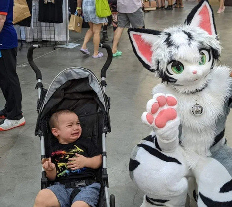 — Socorro, mãe!