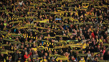 Não é só o Liverpool: torcedores do Dortmund também cantam música tradicional de apoio ao time