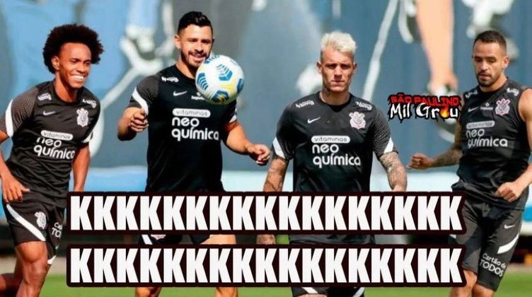 Torcedores do São Paulo fazem memes após vitória diante do Corinthians e classificação à final do Paulistão..