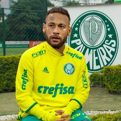 Torcedores do Verdão fazem montagens com Neymar no Palmeiras.