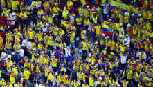 Torcida do Equador ignora recomendações e pede cerveja na abertura da Copa