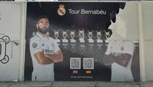 Foto de Vini Jr. é rasgada em pôster no Santiago Bernabéu antes de jogo