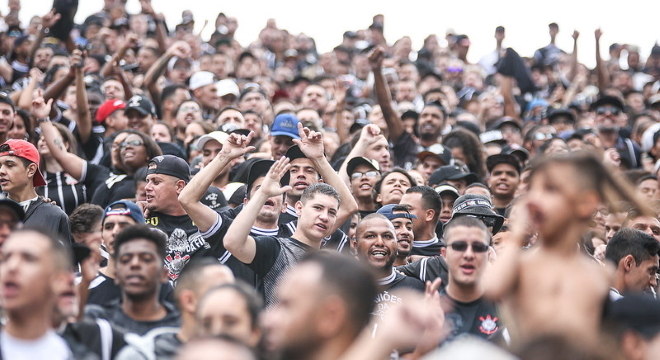 Corinthians teve taxa de ocupação de menos de 70% no Itaquerão