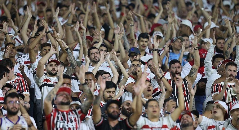 Torcida do São Paulo no estádio do Morumbi