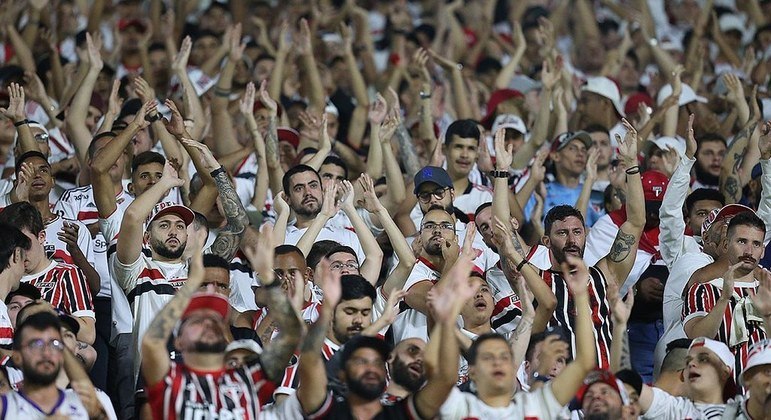 Torcida do São Paulo no estádio do Morumbi