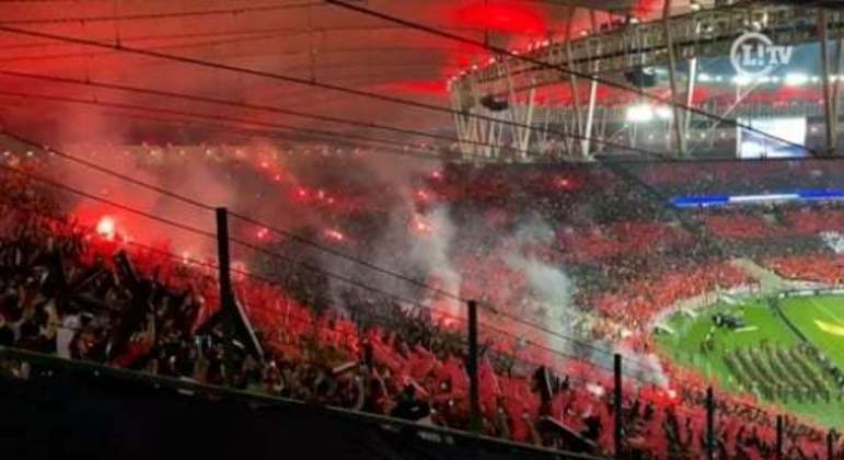 Torcida Flamengo x Vélez - Libertadores