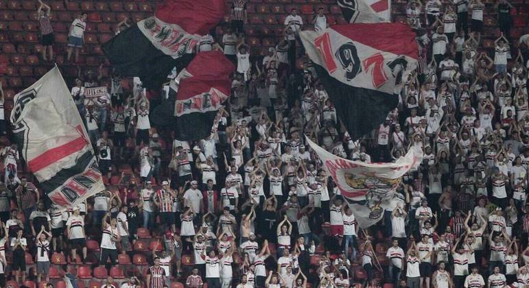 Torcida do São Paulo no estádio do Morumbi