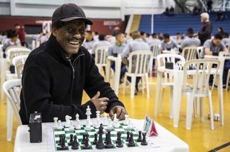 Campeão de xadrez pelo toque