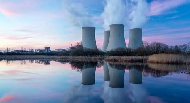 Na época do desastre de Fukushima, Alemanha obtinha menos de 25% de sua eletricidade da energia nuclear