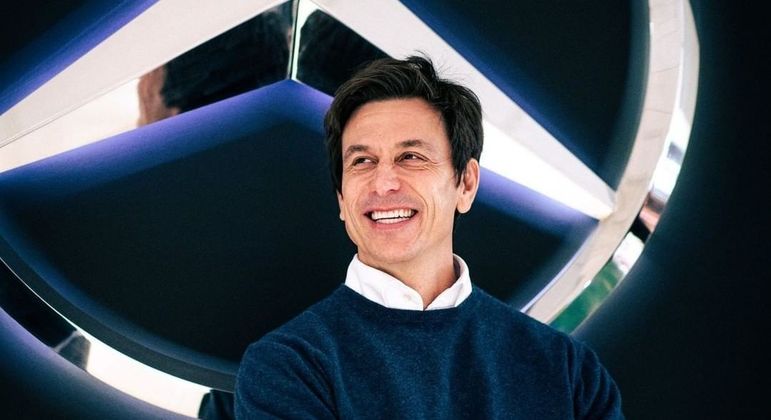 Além de ser chefe de equipe da Mercedes, Toto Wolff é proprietário de 33,3% da escuderia alemã
