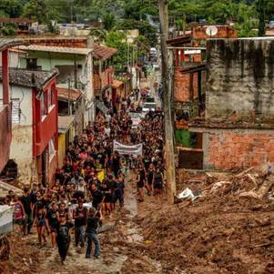 Moradores pedem respostas das autoridades