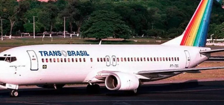 A TransBrasil foi fundada por Omar Fontana, em 1955. Ele também criou a Sadia. A companhia aérea chegou a estar entre as três maiores do Brasil. Ela encerrou suas atividades em 2001 e teve sua falência declarada no ano seguinte