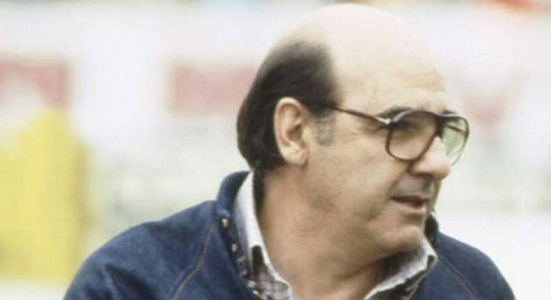 Mário Travaglini: dois títulos - 1967 (Palmeiras) e 1974 (Vasco)