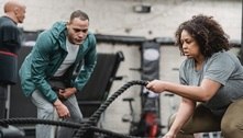 Conheça o melhor treino para reduzir os exageros na hora de comer