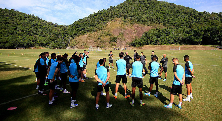 Botafogo realiza suas atividades no CT Lonier, na Zona Oeste do Rio
