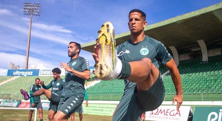 Guarani treina para enfrentar o Cruzeiro pelo Brasileirão série B