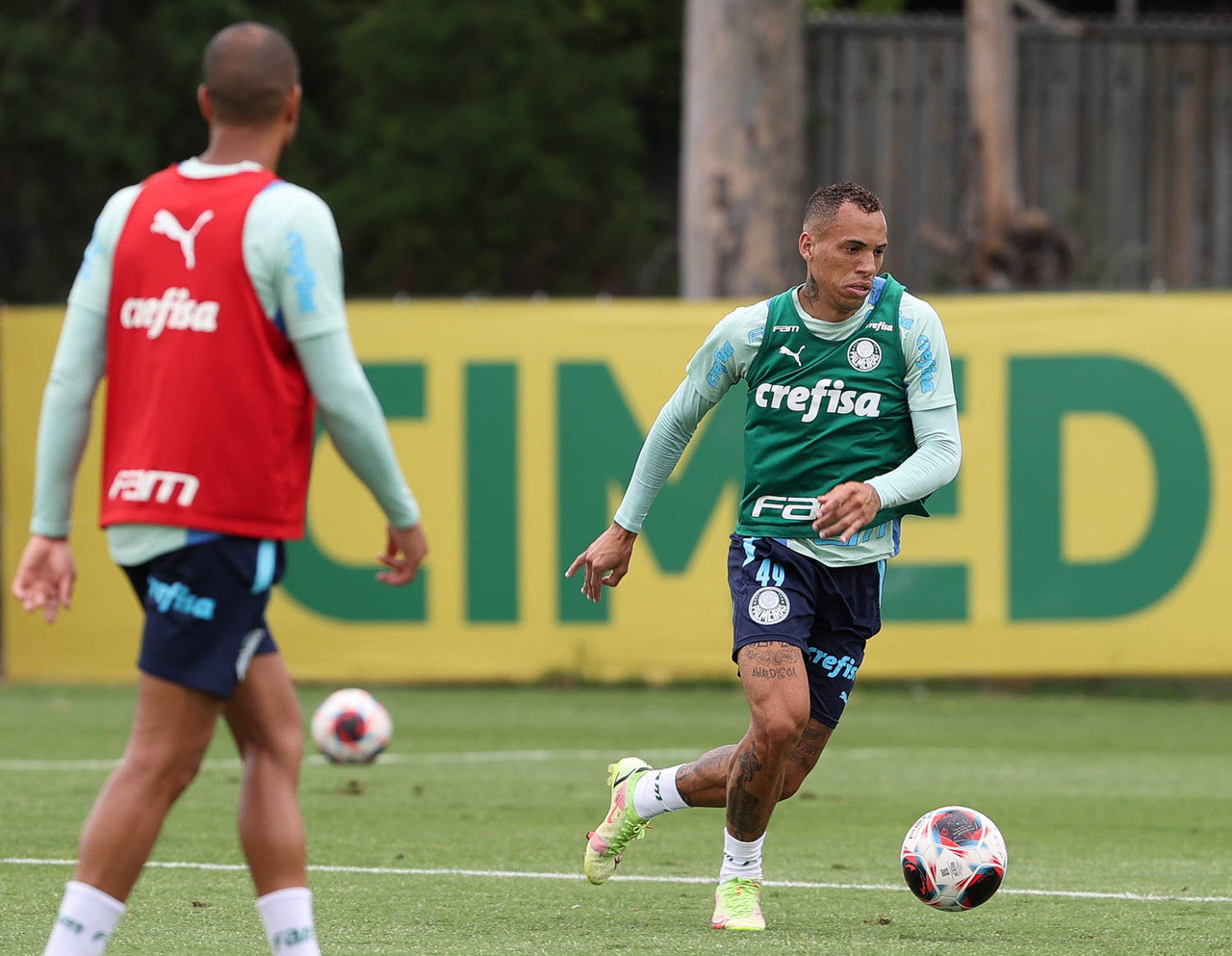 Breno Lopes em treino do Palmeiras