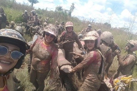 Doce Meninas - Aquele fã de Rally #motos #motociclismo #rally