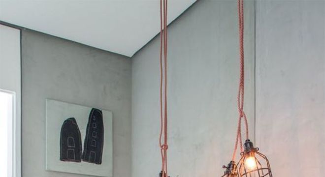 Trio de pendentes para decorar o banheiro