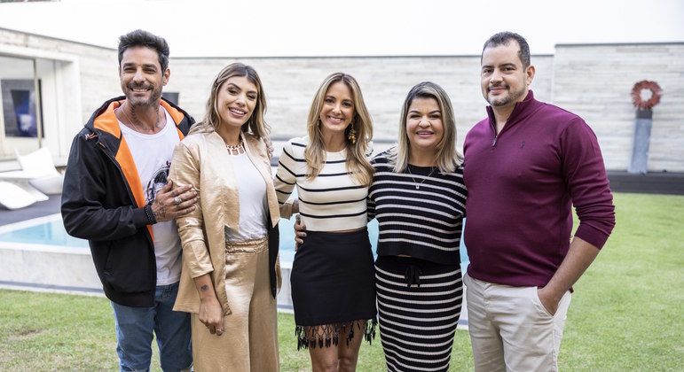 Estreia Do Troca De Esposas Acompanha Fran Grossi E A Feirante Jaqueline Recordtv R7 Troca 4588