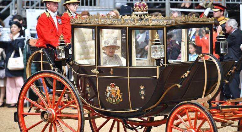 Rainha Elizabeth 2ª durante desfile do Trooping the Colour de 2019