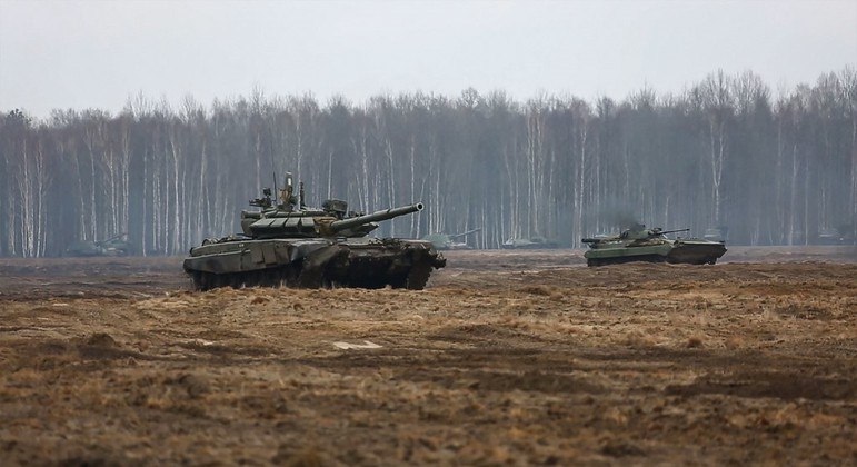 Os tanques fazem parte da história militar da Rússia