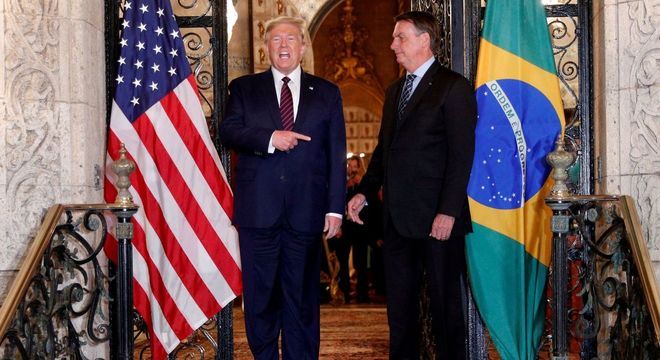 Jair Bolsonaro se encontrou com Donald Trump em viagem aos EUA