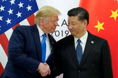 Presidentes dos EUA e da China: Trump e Xi Jinping