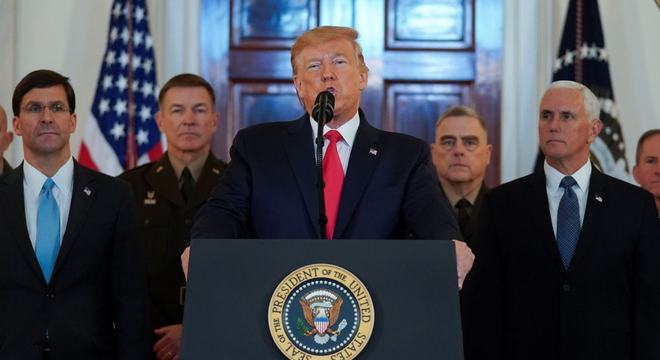 Trump diz que Irã recuou e cobra novo acordo nuclear com o país