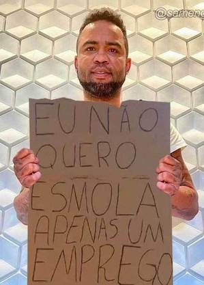 Carlos Alberto versus Band