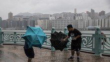 Supertufão Saola ameaça o sul da China e paralisa grandes cidades