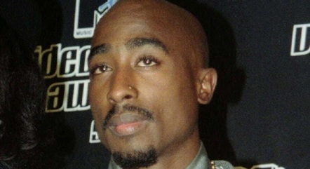 Rapper Tupac no MTV Music Video Awards em 1996
