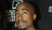 Quase 30 anos depois, polícia prende suspeito do assassinato de Tupac (Reuters)