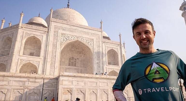 turista 7 maravilhas do mundo Taj Mahal