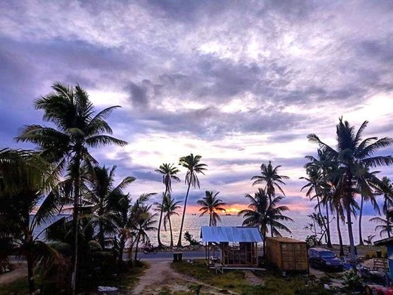 Tuvalu - País da Polinésia com nove ilhas e atóis. Com o aquecimento global, pode sumir,. Pesquisas já o apontaram como o país menos visitado do mundo. Tem belas paisagens, passeios aquáticos e atividades culturais. 