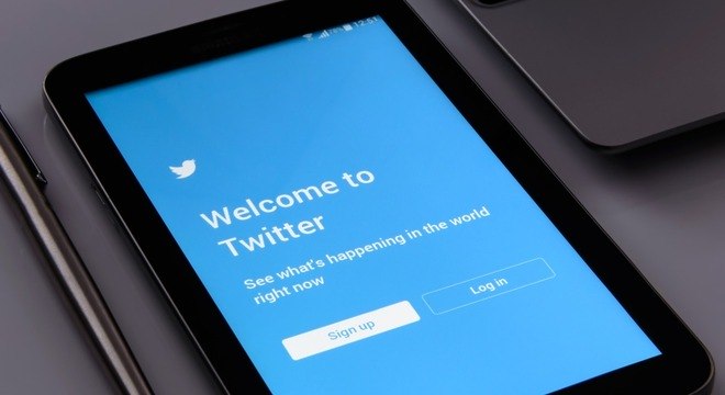 Usuários do Twitter estão preocupados com a possibilidade do Facebook acabar