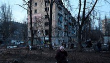 Bombardeios russos deixam quatro mortos e 50 feridos na Ucrânia