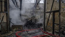 Ataques russos danificam cerca de metade da rede elétrica ucraniana