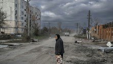 Ucrânia reivindica avanços em Kherson, onde Rússia iniciou retirada de tropas